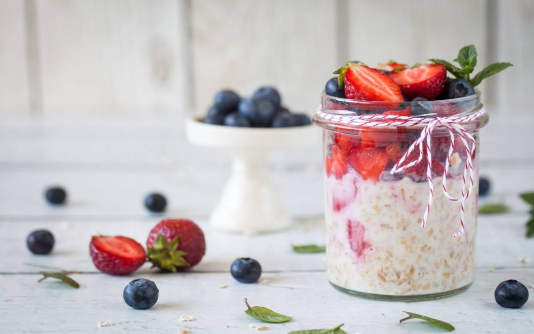 equ: A Low-Calorie Quick Oats With Berries Recipe