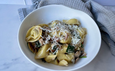 Creamy Chicken Tortellini: A Comforting & Protein-Packed Meal