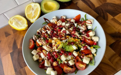 Smashed Avo Toast Salad