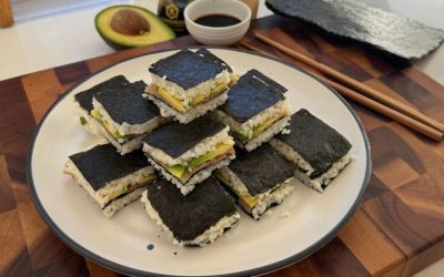 Lazy Salmon Sushi – Easy No-Roll Sushi Recipe